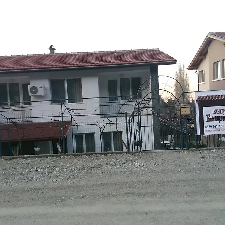 Πανσιόν Father's House *