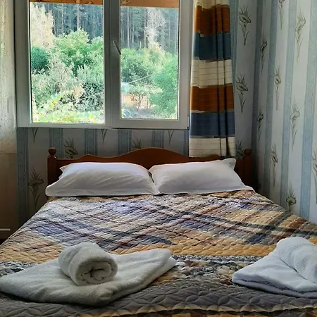 Πανσιόν Father's House